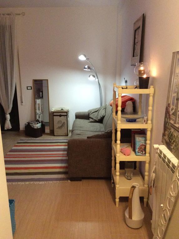 Appartement Dolce Casa Di Elena à Nettuno Chambre photo
